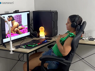 I Find My Stepdaughter MaRaSeXxXx Masturbating And I Fuck Her