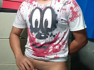 Alan Tokers Tired of the Gym Masturbates in His Room