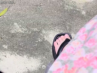Record my feet, stare at my feet, play with my feet! (FULL MOVIE)