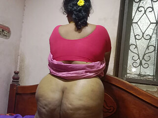 Indian National Girl Masturbates in Front of Her Ex-boyfriend