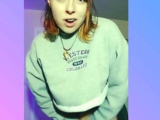 Amateur young teen solo masturbation on her livingroom