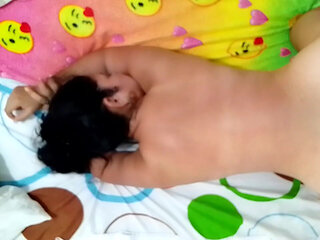 BBW Latina Solo Back