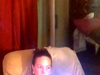 Hot mom flashes her pretty pink pussy with big lips