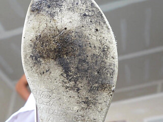 Clean My Disgusting Sandals!