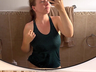 Curvy Blonde Takes a Shower