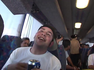 Beautiful slut looking for sex gets fucked on the bus