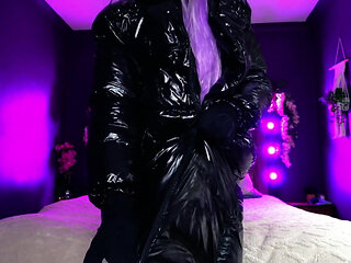 Shiny Wetsuit Succubus Invades Your Bed to Drain You