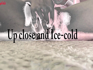 Icy pussy fun