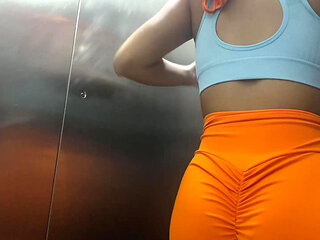 Recorded in public toilet +18