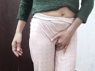 Indian muslim girl ko paise dekar jabar dasti pela