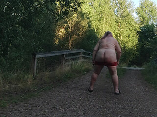 Gangstazz at banded bridge CLOSEUP Small Dick and fat Belly