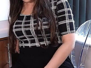 Ivy Rain - Teacher's Pet