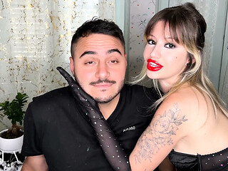 Red-lipstick beauty gives a deep horny kiss