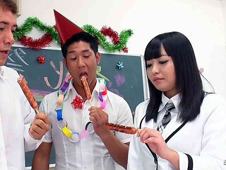 Japanese Teenage Uncensored Trio Sex