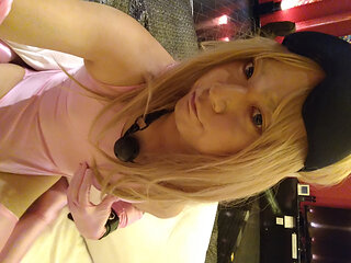 A blonde cross-dressing boy masturbated in an embarrassing manner with a blindfold and a ball gag!