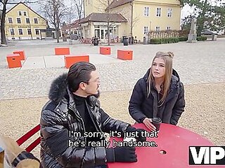 Fucked A Pretty Girl In A Threesome After Getting The Morning Coffee