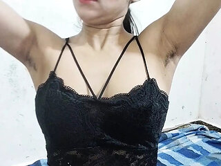 Cute step sister ko room me kapde badlte dekh liya