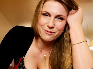 Hot milf mom brunette blowjob and ride a big black