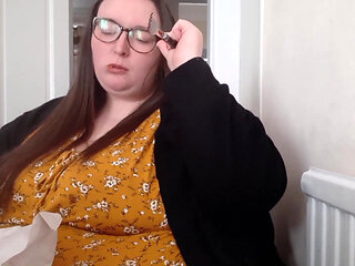 BBW SSBBW stuffing belly fish and chips