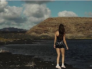 Wet Clouds 2 - Leni Doll