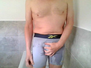 Desperate for a piss in boxers and horny wank