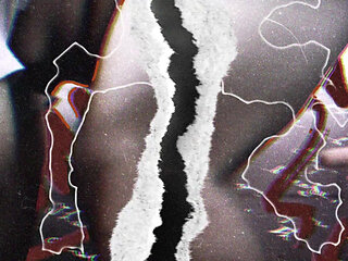 Newbie femboy secretly uses sex toy in the bathroom.