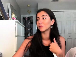 Hottest brunette solo webcam masturbation 2