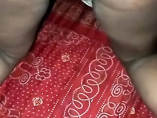 Desi auntie gets a surprise cock pounding