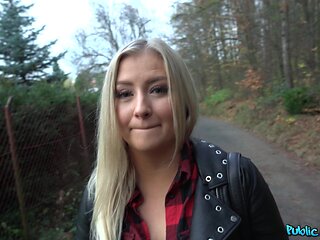 Blonde slut Cayla Lyons sucks a dick and fucks with a stranger