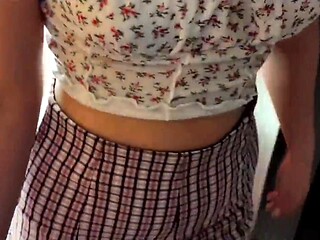 Shanaxnow Elevator Handjob Facial