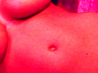 Dominant Milf blindfolds her boyfriend