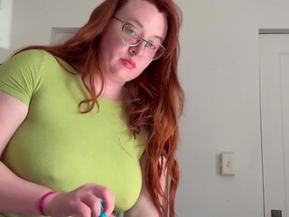 Solo Masturbation Sexy Redhead Orgasms Instead of Packing and Moving