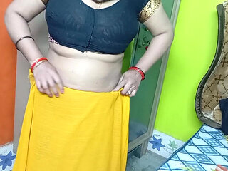 Beautiful Bhabhi Wearing Yellow Sari