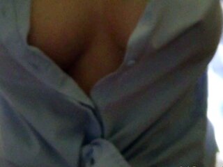 Solo girls masturbate until orgasm for