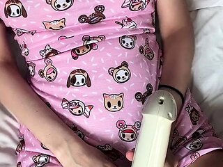 Girls Out West Amateur double toy masturbation