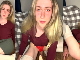 Teen Femboy Get Fucked by Machine