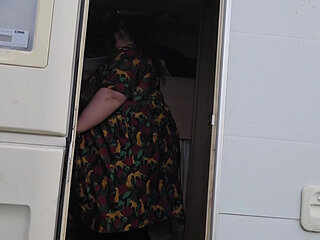SSBBW Ladybrads Vs Caravan Door