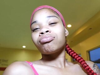 Petite, light skinned amateur 20 yr old getting fucked and sucked by thehabibshow: Porn