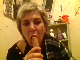 Wet Pussy Vibe BJ