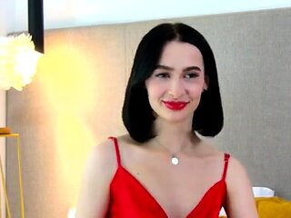 Brunette Solo Webcam Masturbation