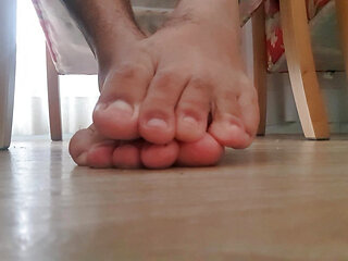 Men's feet