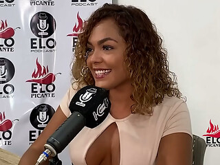 Carla Morelli muestra la colita