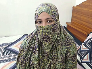 Fucking with a hijabi friend