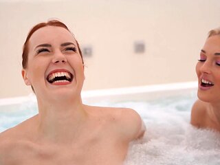 Fetish bathroom fun with Charli Red and Ann Kiray