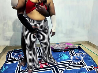 Big Boobs & Big Ass INDIAN Hard fuck with busty girl