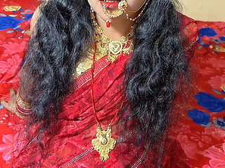 Latest Desi couple indian newly married Wife On bedroom Clear hindi audio