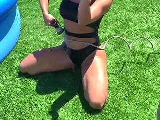 It's Hot Today and I Feel so Horny!