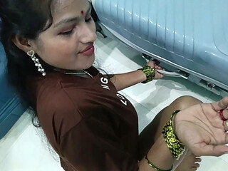 Sexy Indian Amateur Sucks Cock & Gets Fucked Deep