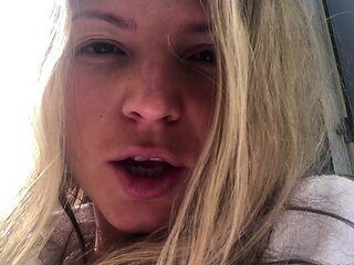 Blonde teen Sierras first erotic masturbation video