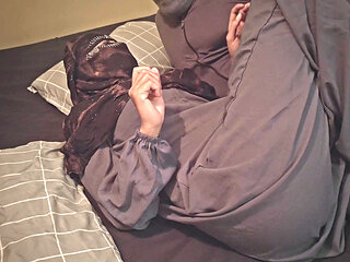 Having Sex with Friends Wife Until Muddy